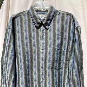 Jhane Barnes blue long sleeve button down cotton L shirt